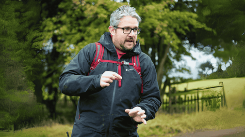 Ranger leading a Veteran Tree Walk and discussing the benefits of Veteran Trees